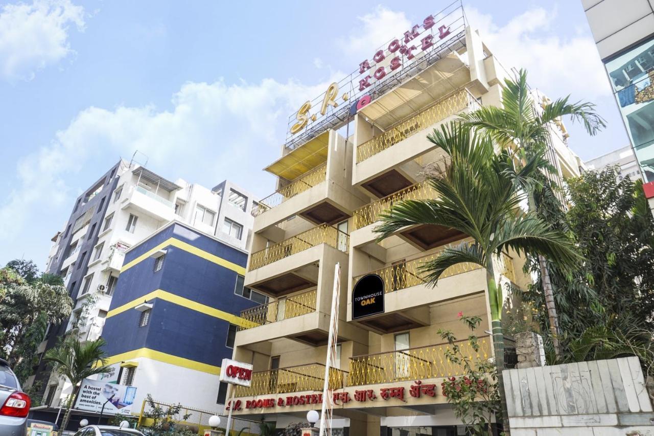 Super Townhouse Oak Sr Hotel Wakad Pune Exterior foto