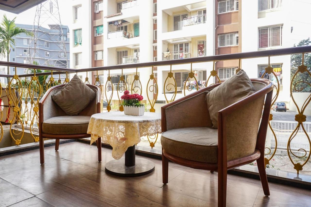 Super Townhouse Oak Sr Hotel Wakad Pune Exterior foto